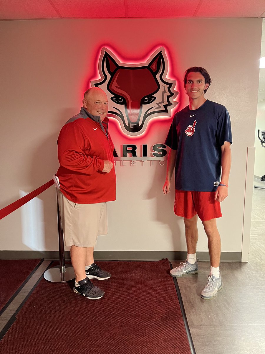 Thanks to @CoachRumsey and the Marist football staff for a great camp and campus tour! Look forward to being back soon.