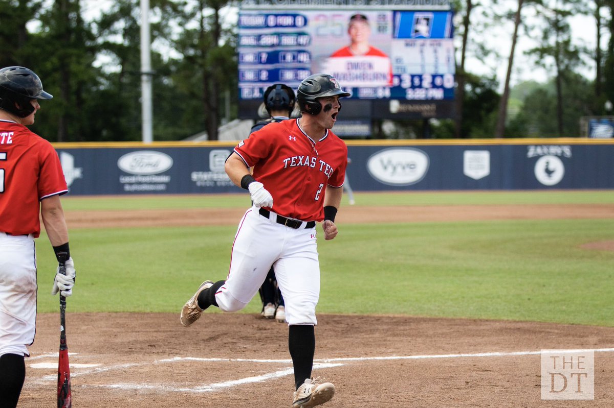 DT Multimedia tweet media