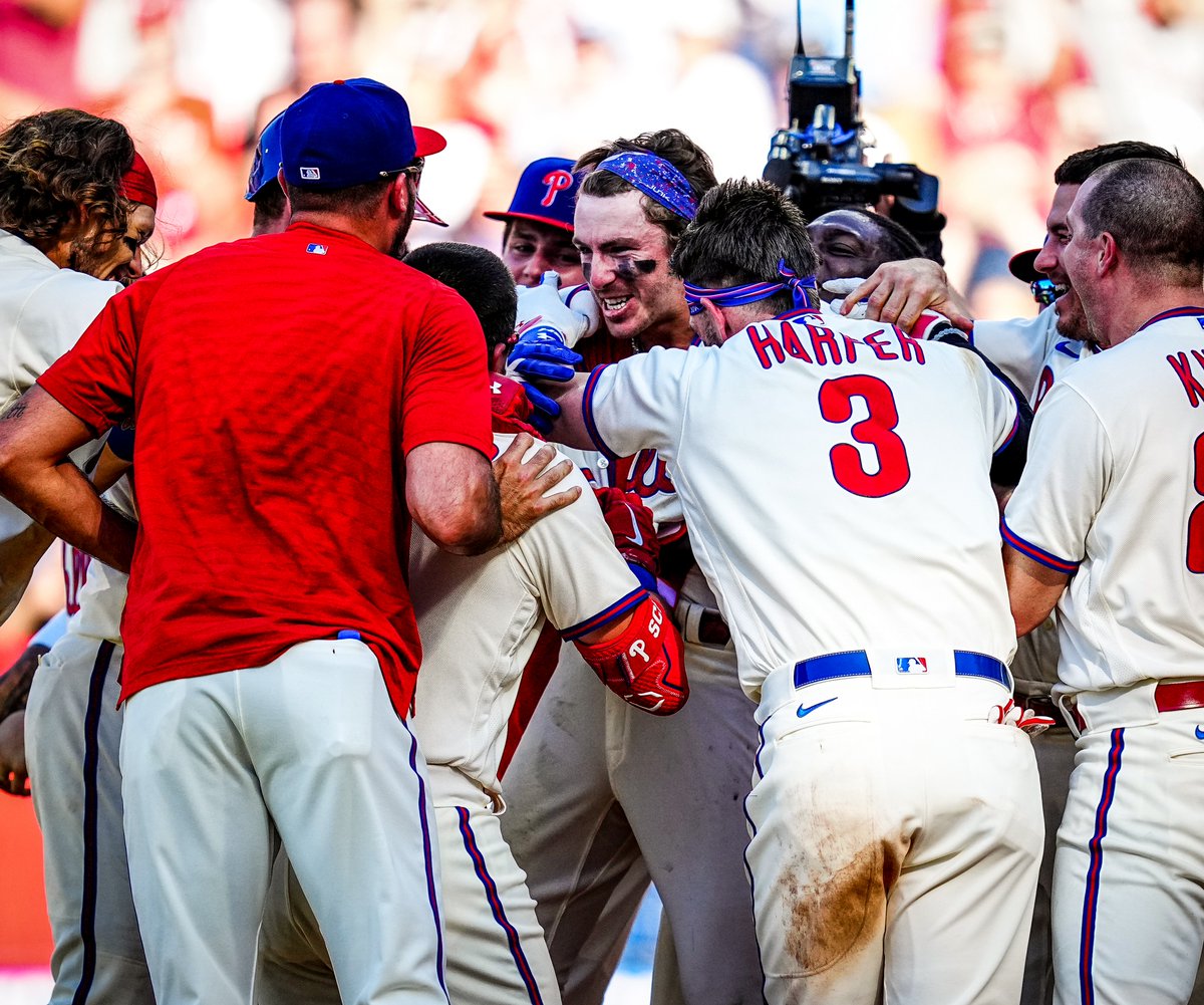 Phillies tweet picture