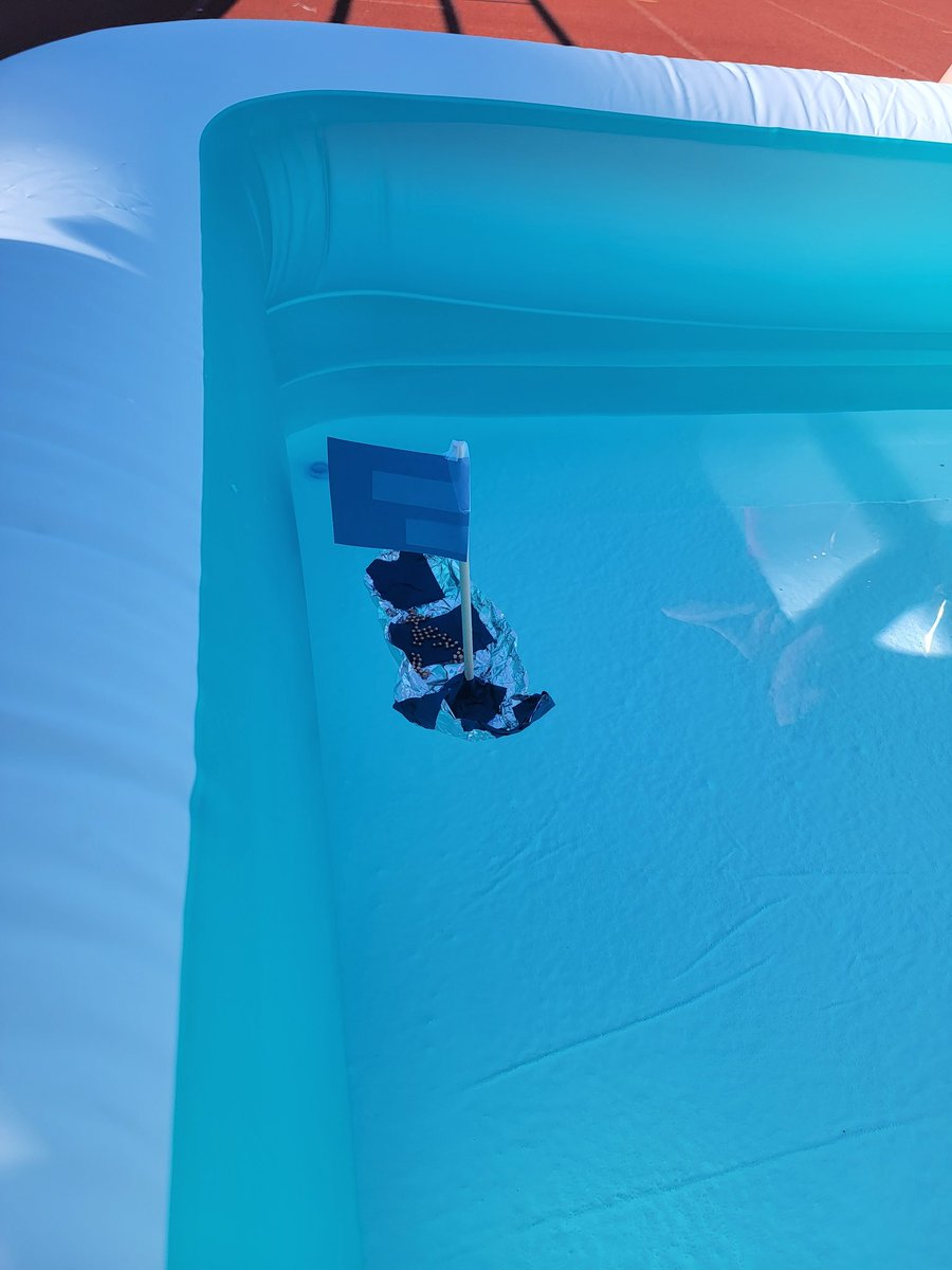 Family Science Night boat building fun. Such an awesome event! #captainmara @HobokenSchools