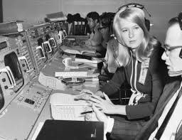 Our community loves to pay homage to the trailblazing women who paved the way before us.

Meet <a href="/poppy_northcutt/">Poppy Northcutt</a> 🚀 Frances “Poppy” Northcutt became the first female engineer to work in <a href="/NASA/">NASA</a> Mission Control during Apollo 

It is an honor to create an #NFT in your image 💕 #Space