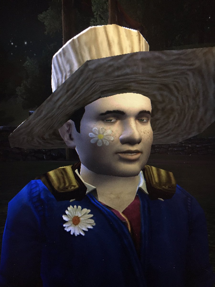 SnugglyFoot's tweet image. Hobbit shenanigans?  Face graffiti?? Floating chickens???  A very Hobnanigans weekend!