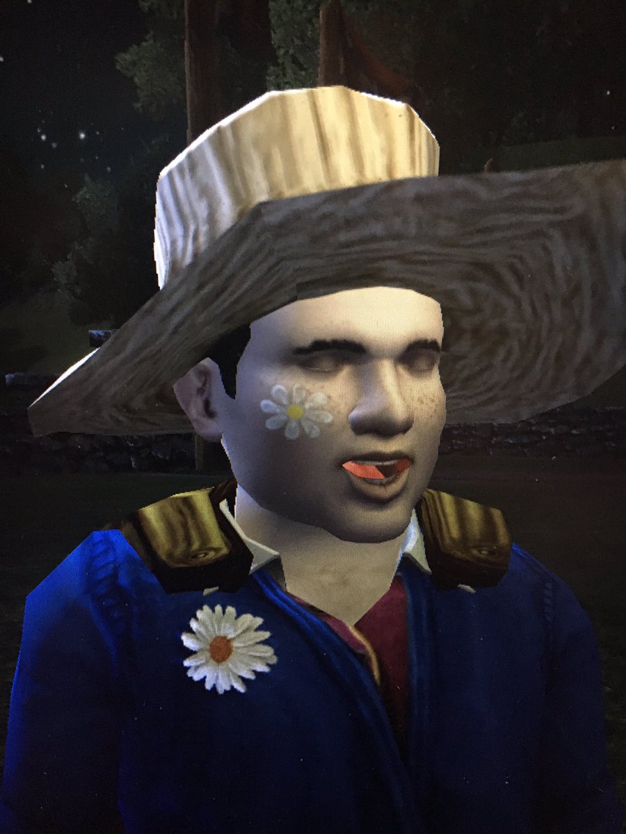 SnugglyFoot's tweet image. Hobbit shenanigans?  Face graffiti?? Floating chickens???  A very Hobnanigans weekend!