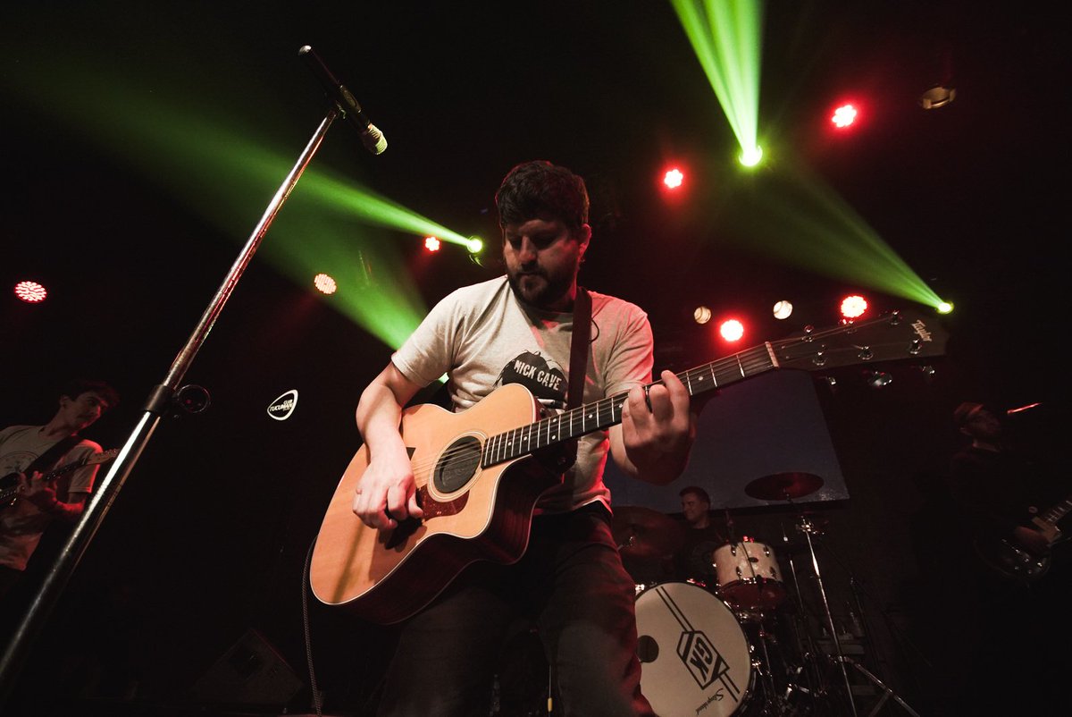 Jueves 09/06, medianoche

El Cara de <a href="/Tallandolp/">Tallando el Elefante</a> recorriendo 20 años de música.

Entradas en alpogo.com o Jason de La Plata.

Noche imperdible para el recuerdo!