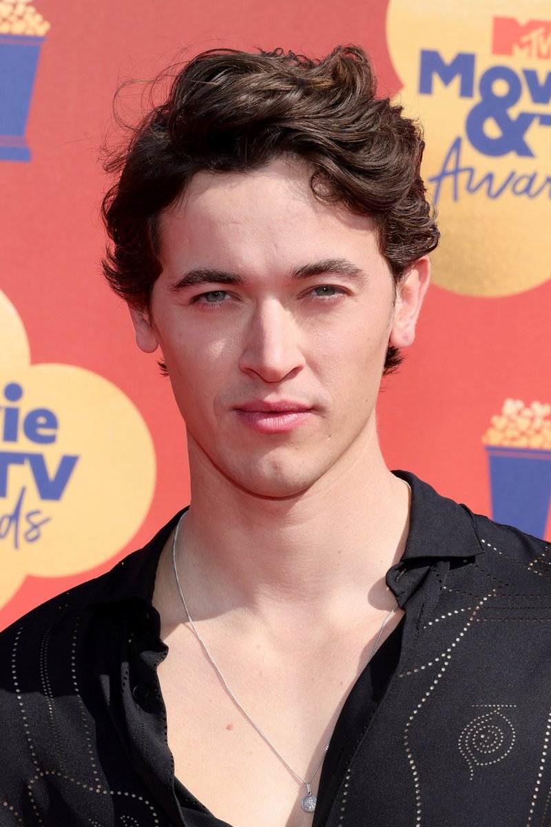 MTVAwards's tweet photo. Helloooo, President Snow 🐍 

@TheHungerGames: The Ballad of Songbirds and Snakes star, Tom Blyth, has arrived on the #MTVAwards carpet! https://t.co/1t3i0so4RN