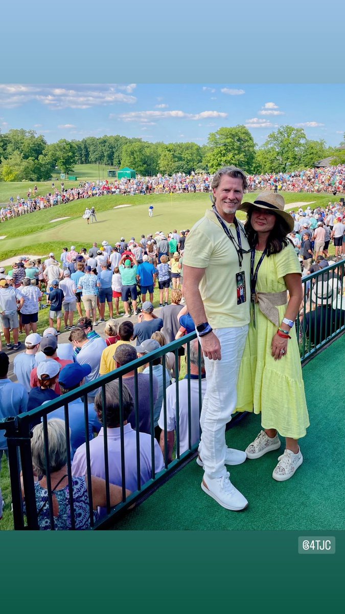 min_cunningham2's tweet photo. Amazing weather, awesome tournament, such a fun time this weekend @4tjc  ⛳️❤️#billyhorschel #TheMemorialTournament #muirfield #cbus https://t.co/AEabckj8uw