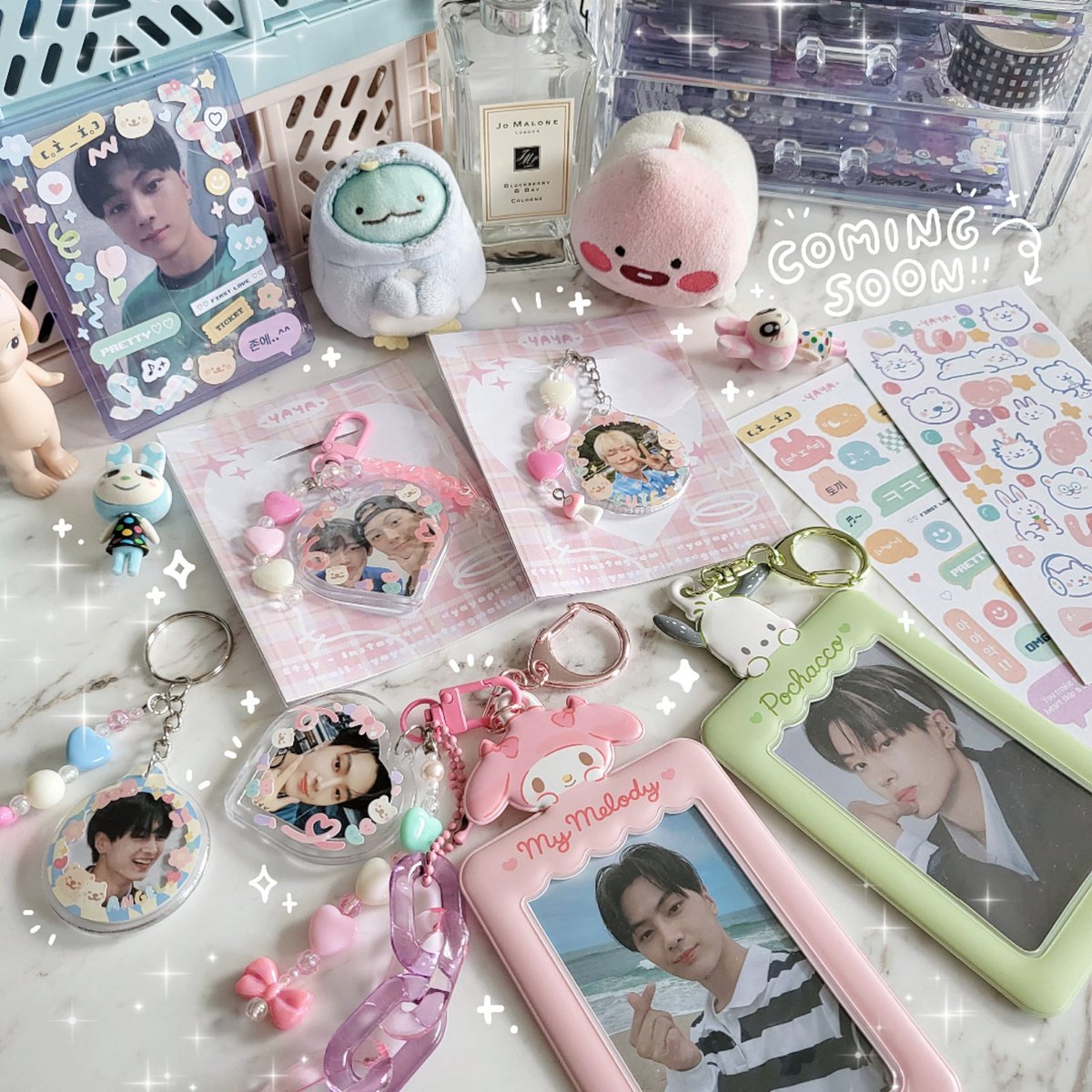 Keychains are also going to be new on the shop!! 💕💗🌷 #stickershop #shopupdate