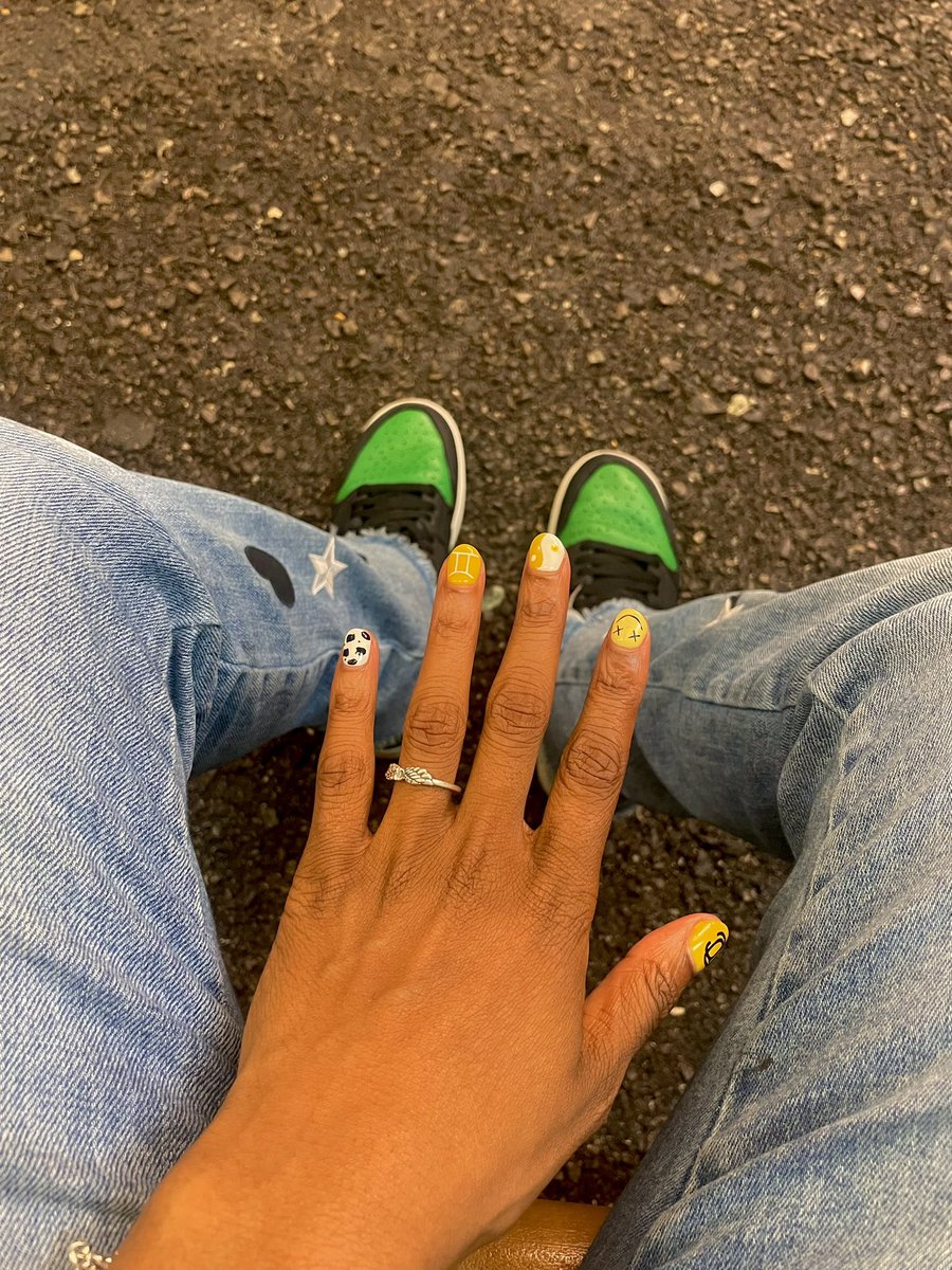 chillasarchives's tweet image. bake me a cake pussy nigga 🧁 #SIX6