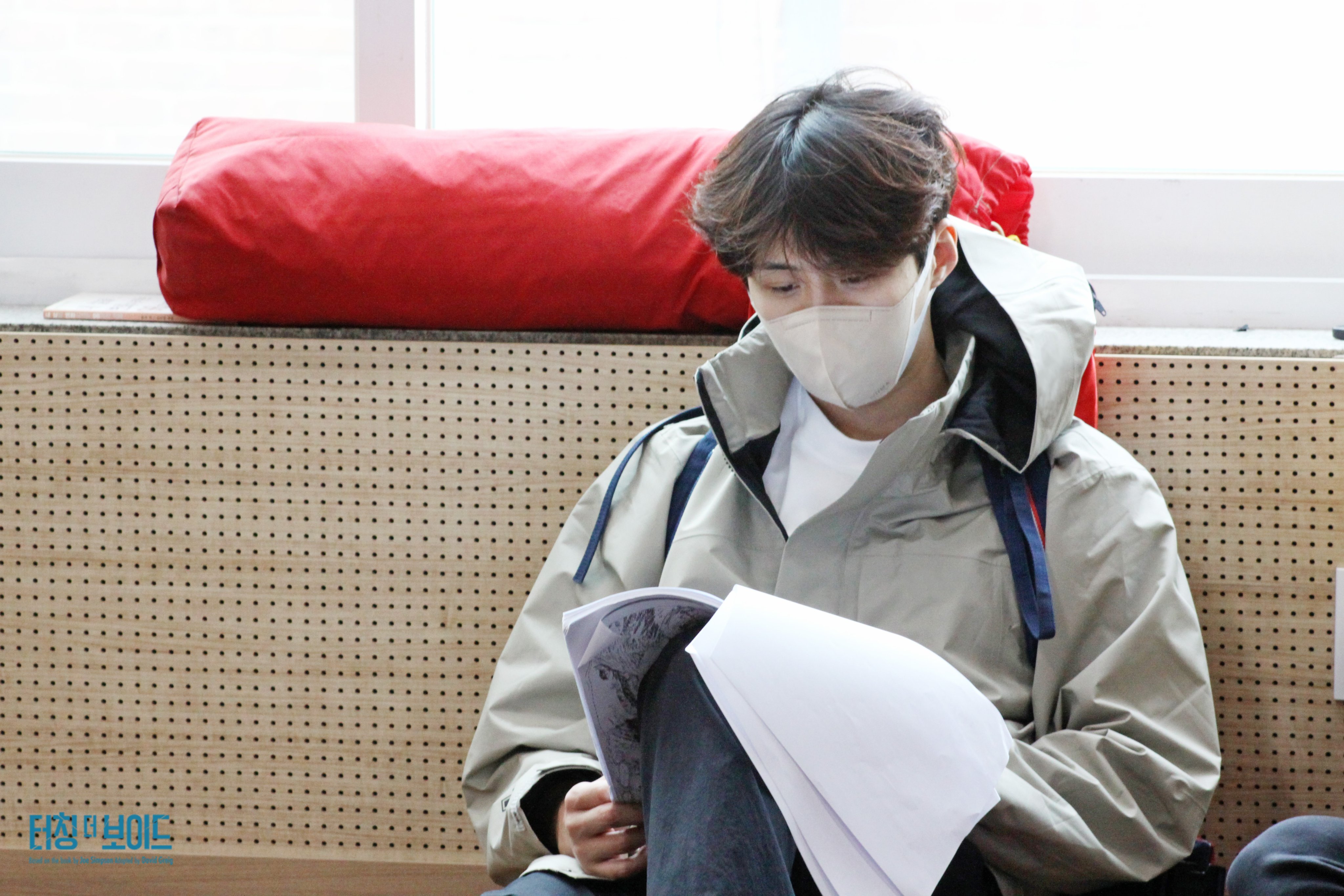 FUi1CMMVEAE4L1d?format=jpg&name=4096x409