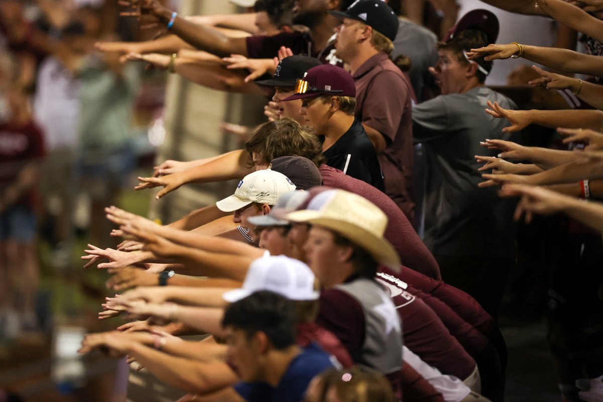 AggieBaseball's tweet photo. HOW WE FEELIN' AGGIELAND?

#GigEm https://t.co/Ai9Ax1Bfvy