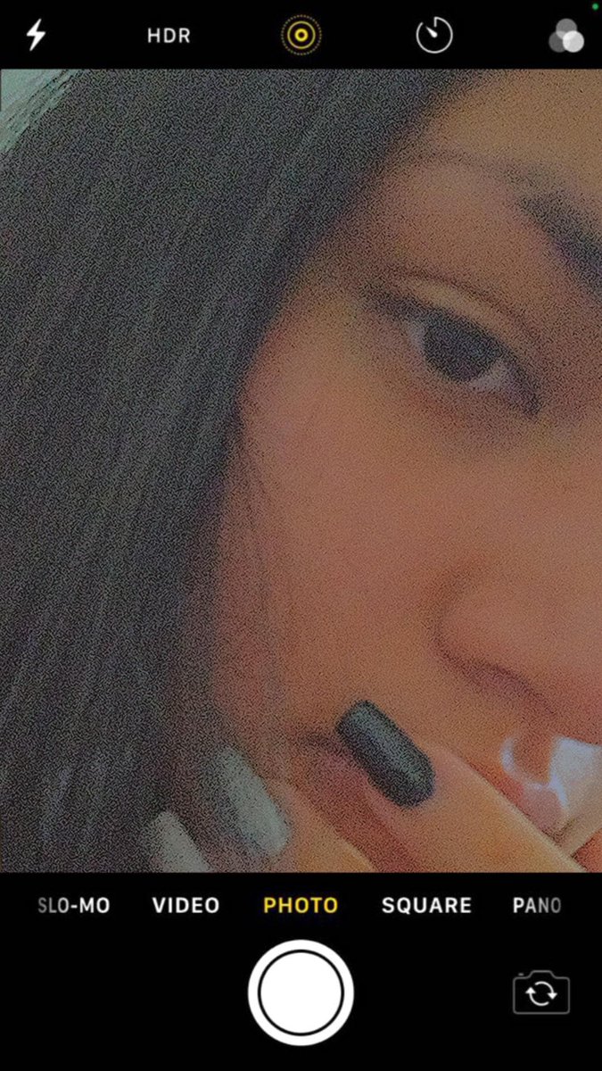 Katysc8's tweet photo. 👀💅 https://t.co/4Dynsi511p