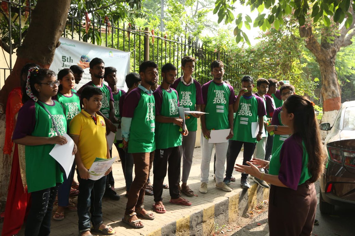 apmdd_ind's tweet photo. The youth echoed the call for #ClimateJusticeNow #FossilFuelFreeBefore2050 #ReparationForClimateDebt #RealZeroNotNetZero #StopFundingFossilFuels https://t.co/MATZrwnXRm
