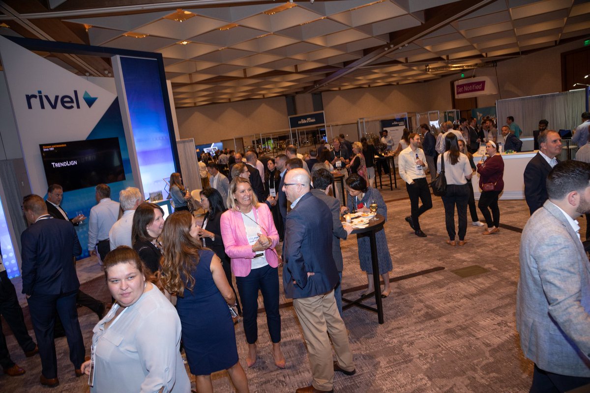 NIRI_National's tweet photo. The #NIRI2022 Annual Conference kicks off today in Boston. Nearly 900 IR professionals are attending three days of education, networking, and camaraderie. #irchat #investorrleations https://t.co/2NcOGdnNJy