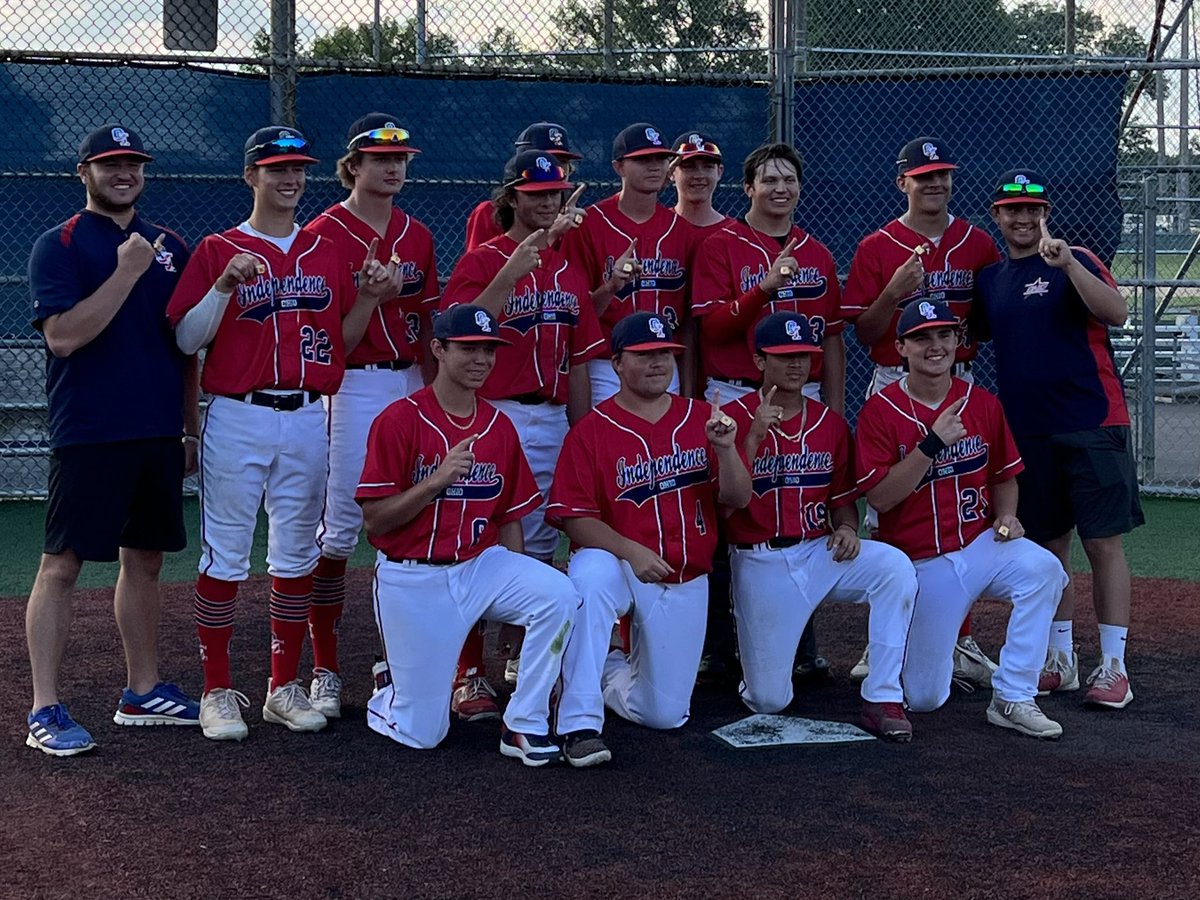 CHAMPS!! Trophy 🏆 OI u16 Champions of the Ohio Slugfest in Cincinnati, Ohio.  Great job boys and coaches.  #GOOI!⚾️