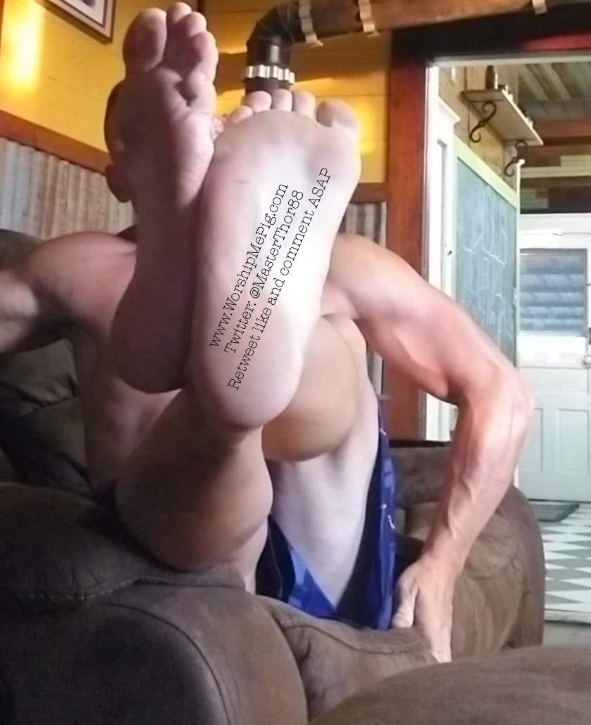 MasterNolan1988's tweet photo. ♻️RETWEET GAME♻️
Let’s drain the slave😈🔥 a slave has committed to paying $3 for every retweet, $3 for every like and $3 for each comment you do, limit 2 comments, so help me drain this slave! NOW!!!!

Only 20 Minutes from posting 

$3💬/$3♻️/$3❤️ https://t.co/O11vY74yns