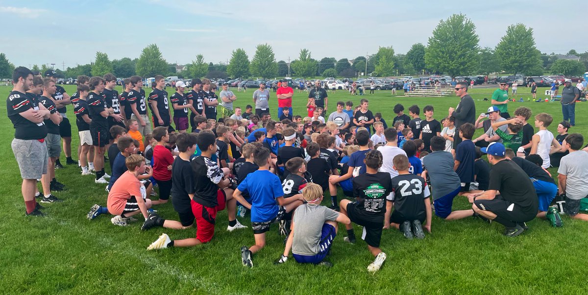 CoachPossley's tweet photo. Had an absolute blast with the @TricityChargers tonight! So impressed with our youth program and happy to have the opportunity to be apart of it tonight! https://t.co/ILjtdcnXQc