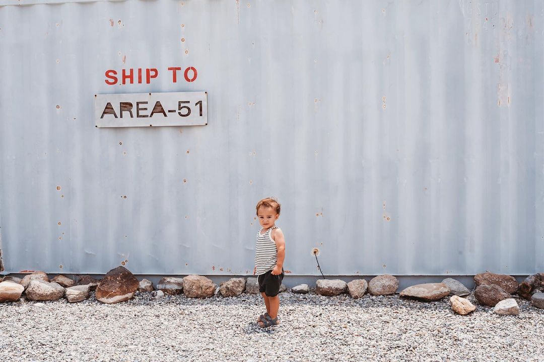 TravelNevada's tweet photo. “Little alien 👽 on the loose. Please ship to Area 51."
Plan your own outta-this-world road trip – and let us know if you spot any UFOs 🛸: https://t.co/ttKq9Rjcsn
✏️➕📷: adventureswithmylittle #TravelNevada #ETHighway #Nevada https://t.co/KCwzfHXG9g
