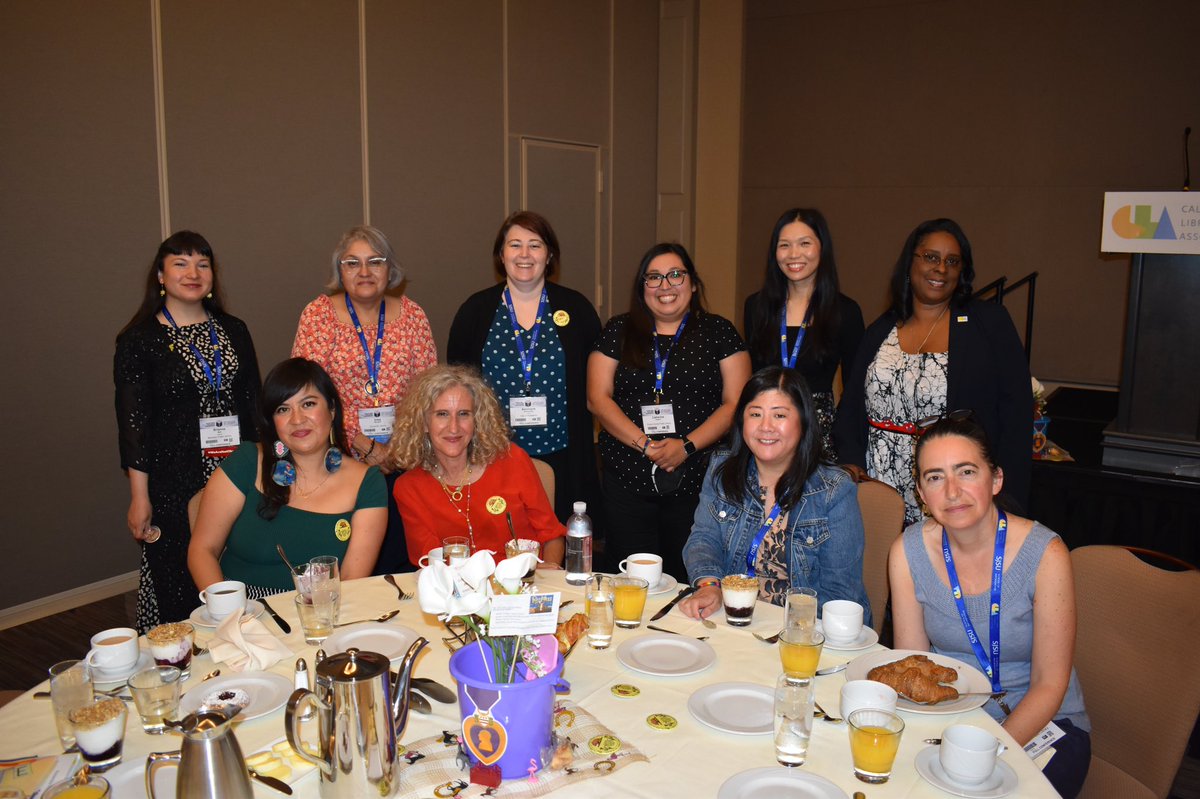 DJZibaZ's tweet image. Awesome time at the Beatty/CYRM celebration yesterday at #CLA2022Conference! Thank you for these photos AnnMarie! Thank you for making the cool buttons of the #BeattyAward Catherine! Thank you #CLABeattyAward members for picking @GayleForman (Children’s Literature Award)