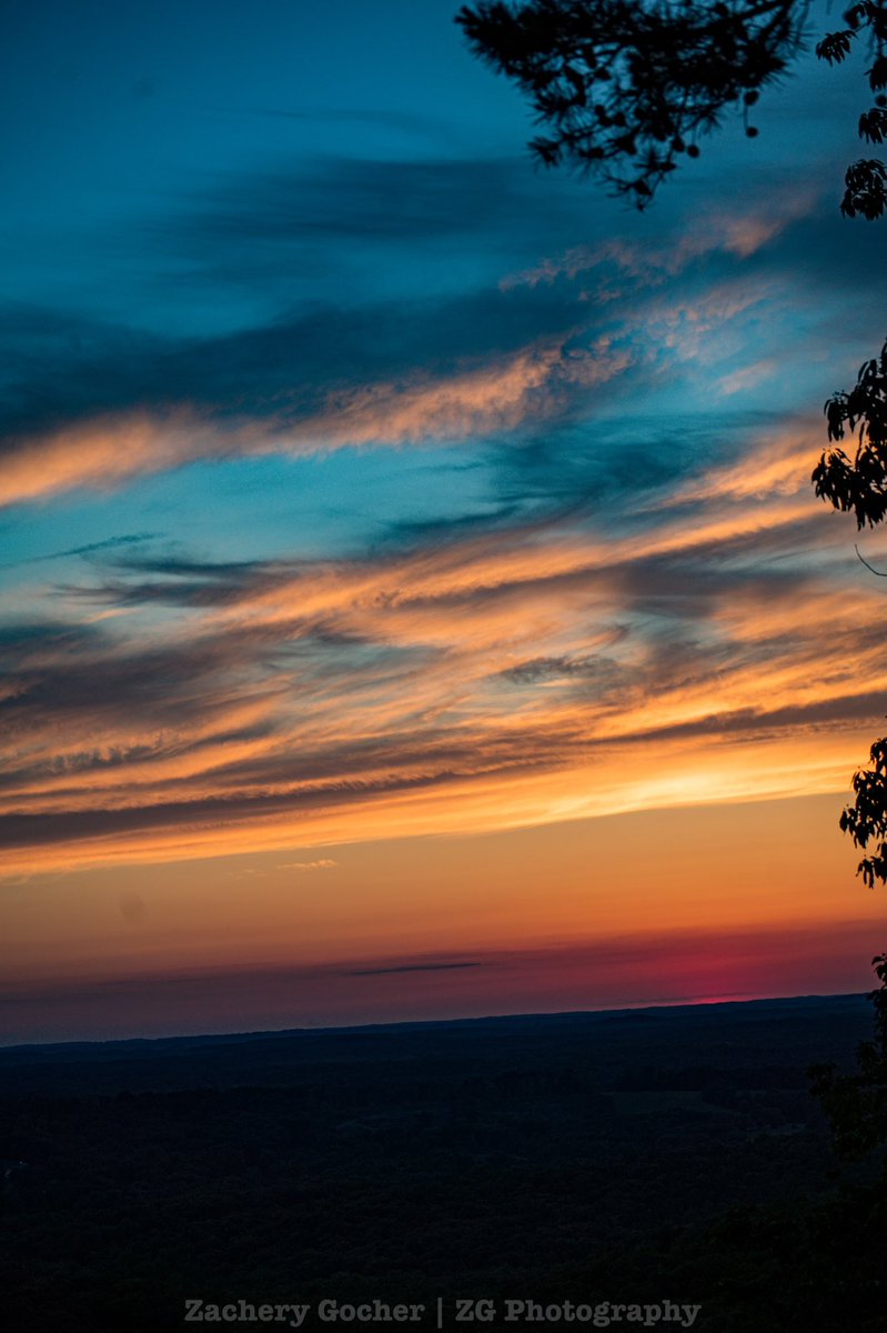 ZgPhotographyNC's tweet photo. Enjoying the Sunday Sunset… https://t.co/GxDx45YoEQ