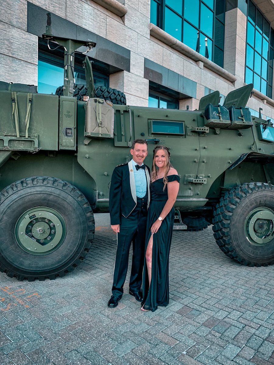 kaitlineedy_'s tweet photo. Took some time away from the books this weekend to enjoy the beautiful Holy Roller Gala last night and the Parade today. Proud of this guy π€ #DDay78 #holyroller #london #barracks #rbcplace https://t.co/yVGUJqygiq