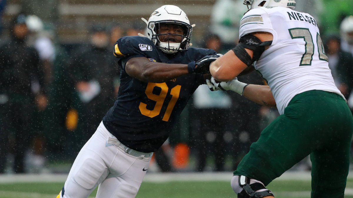 Blessed to receive my 3rd Division 1 Offer from the University Of Toledo!! <a href="/CoachTy_1/">Tyler Williams</a>  <a href="/247Sports/">247Sports</a> <a href="/Mark__Porter/">ScoutingOhio.com - 247 Sports - Bucknuts</a> <a href="/ToledoFB/">Toledo Football</a> <a href="/vkehres/">Vince Kehres</a> @Rivals_Clint <a href="/AllenTrieu/">Allen Trieu</a> #EARNEDNEVERGIVEN