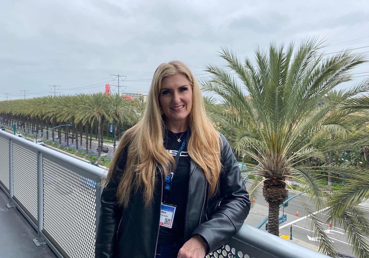 GoldenPreciado's tweet photo. So happy to be back in person at NAMM. I enjoyed representing QSC and catching up with friends. https://t.co/IQnkWRx8vh