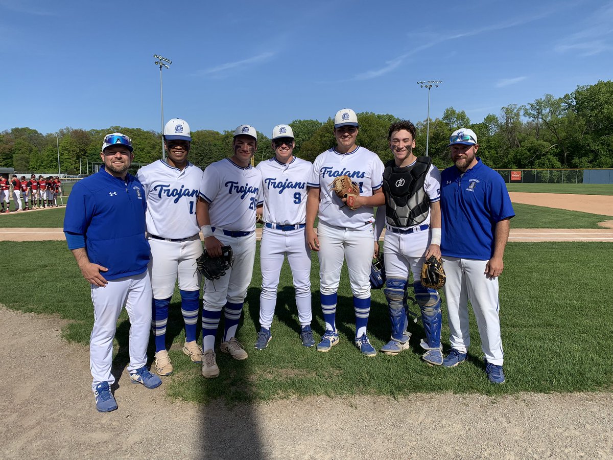 Congrats to our seniors who walked the stage and took the next step in their lives today! Beyond proud of these boys! @Colebiz22 <a href="/Jaicee_Foster11/">jaicee foster</a> <a href="/CroixZacharias/">Croix Zacharias</a> <a href="/a_guderyon/">Ashton Guderyon</a> @TwitterlessNelly #RollTroy #GBSW