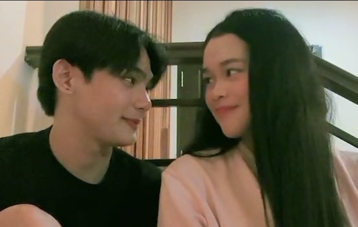 pbbtiffofficial's tweet photo. More tiktok dustiff please! 
#DusTiff https://t.co/g9NCC5Hbza