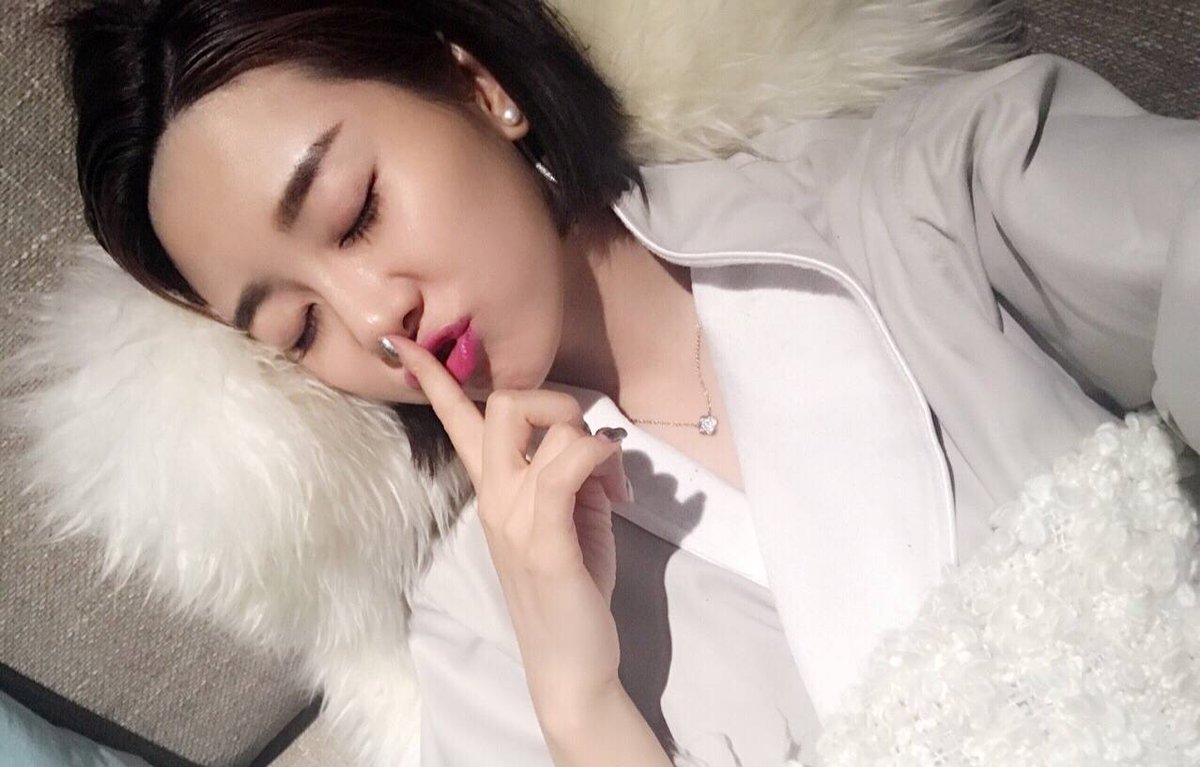 KJaniaga's tweet photo. Night is about letting go and letting yourself rest https://t.co/eAoKNgydkp