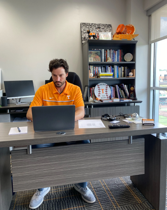 gmannVOLS's tweet photo. Me letting my haters know I will never log off https://t.co/YYc8I7Msln