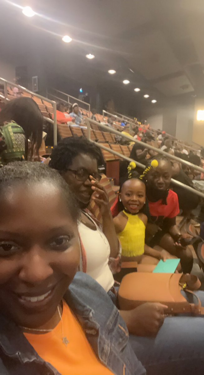 Enjoyed a solo evening and day out seeing <a href="/farmerw_7/">Corrie</a> and <a href="/hodge_kia/">Kia Hodge-Kelly</a> daughters dance recitals. #lovedance #NationalGunViolenceAwarenessDay (wearing orange)