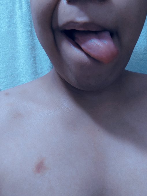 Recuerdos..... Verdad @Mar_SG23 😏😏👌🏽😌🔥🔥 #DomingoDeAventura #DomingoDeIndirectas https://t.co/MHhUyxh<a class="tags" target="_blank" title="On Twitter" href="/?out=eyJ0eXAiOiJKV1QiLCJhbGciOiJIUzUxMiJ9.eyJpYXQiOjE3MjU3NTQ3MDUsImlzcyI6InR3cG9ybnN0YXJzLmNvbSIsIm5iZiI6MTcyNTc1NDcwNSwiZXhwIjoxNzU3MjkwNzA1LCJyZWRpcmVjdF91cmwiOiJodHRwczovL3R3aXR0ZXIuY29tL01hcl9TRzIzIn0.-llf9KH38hAlusYxelzMK9yXLD8cv-WtKKErm0QPtIKM5JPsOcn72Yyvj7TeznAgnRMSYvb6hOSWlrh96iUrRA">@Mar_SG23</a><a href="/tag/domingodeaventura"class="tags">#DomingoDeAventura</a><a href="/tag/domingodeindirectas"class="tags"><span>#domingodeindirectas</span></a>