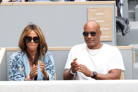 station19source's tweet photo. Boris Kodjoe and Nicole Ari Parker in the stands during French Open Roland Garros 2022 on June 05, 2022 in Paris, France
@BorisKodjoe on the red carpet
#Station19 #FenchOpen #RolandGarros https://t.co/ifNNOMfQ8Z