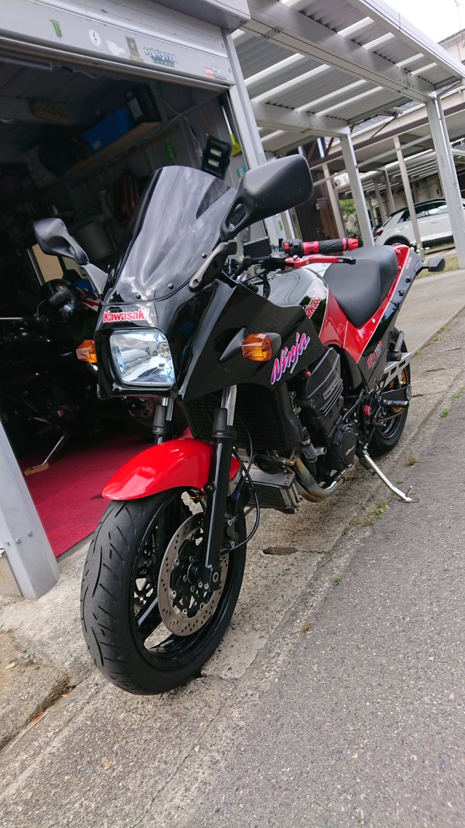そろそろオイル交換せねば

#トップガン #マーヴェリック #GPZ900R #GPZ750R  #バイク #トップガンバイク #ニンジャ