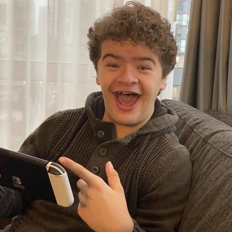 chronicintp's tweet photo. the fact that

gaten matarazzo is older than kit connor
that scares me what is time? what is age? https://t.co/kZGOaD5V8k
