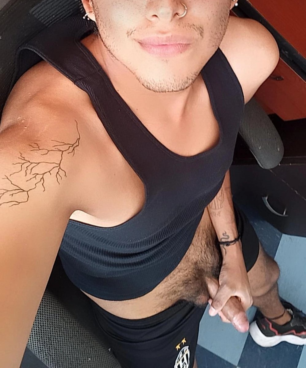 BranCuatro's tweet photo. Quiobo Pues Papasitos ! 🔥🥵
Me va a dar unos besitos o que ?

🔞🔥🔞🔥🥵🥵🥵🥵🥵
🔃🔃🔃🔃🔃🔃🔃🔃🔃🔃🔃🔃

#VergasGrandes #vergas #VergasQueEnamoran #VergasGruesa #vergashermosas #chacalitos #ChacalesRicos https://t.co/HI8gSIWlTS