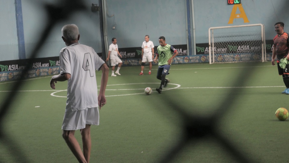 StikesMuwsb's tweet photo. Menjelang Muktamar Muhammadiyah dan ‘Aisyiyah ke-48 di Solo, Pimpinan Daerah Muhammadiyah (PDM) Wonosobo menggelar Turnamen Futsal di Bhayangkara Town Square Wonosobo,Turnamen dibuka dengan pertandingan eksibisi antara https://t.co/jRwb37zk5T