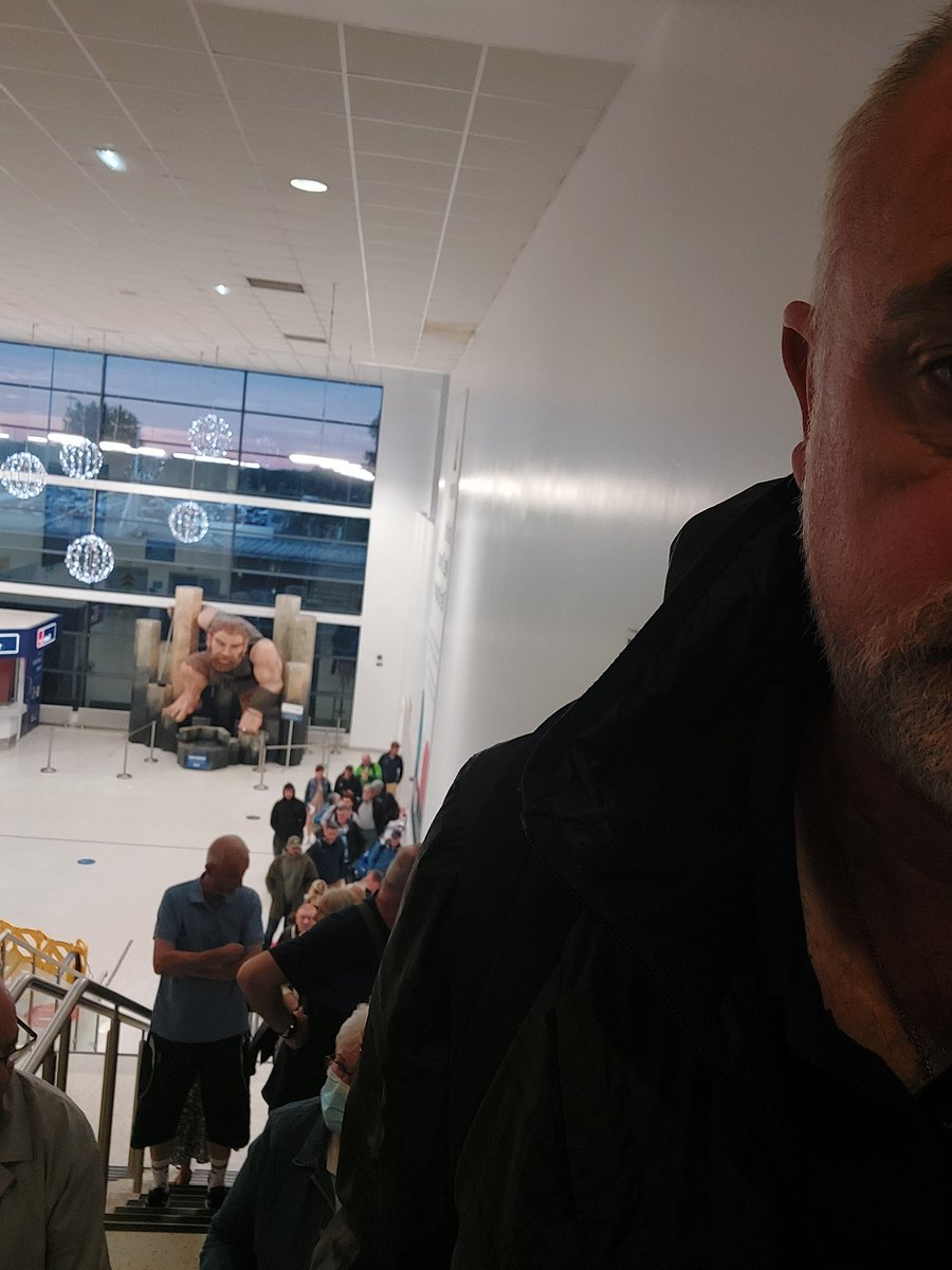ChrisDocherty6's tweet image. #Belfast #Airport 

Long delays again