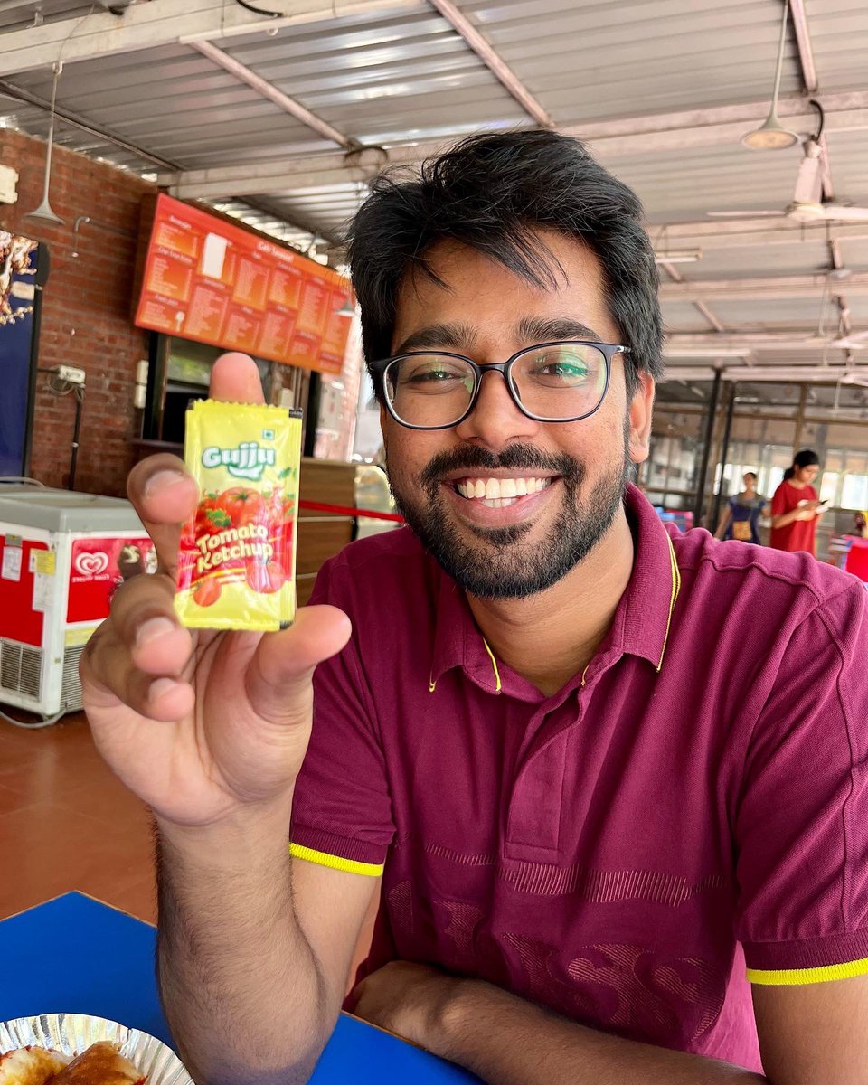 Bharatenduverma's tweet photo. Last week, I went back home. Back home to campus.
Picture 2: Small joys I live for: The feeling of coming back to the college eatery and not having to think about the price of any item on the menu before ordering.
#JustMiddleClassThings #IIMAhmedabad #IIMA https://t.co/mmi9vLHNm4