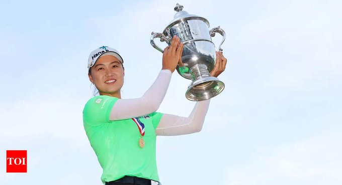 toisports's tweet image. Aussie Minjee Lee wins US Women's Open with 72-hole scoring record 

READ: toi.in/Y3uypZ/a24gk 

#MinjeeLee #Golf