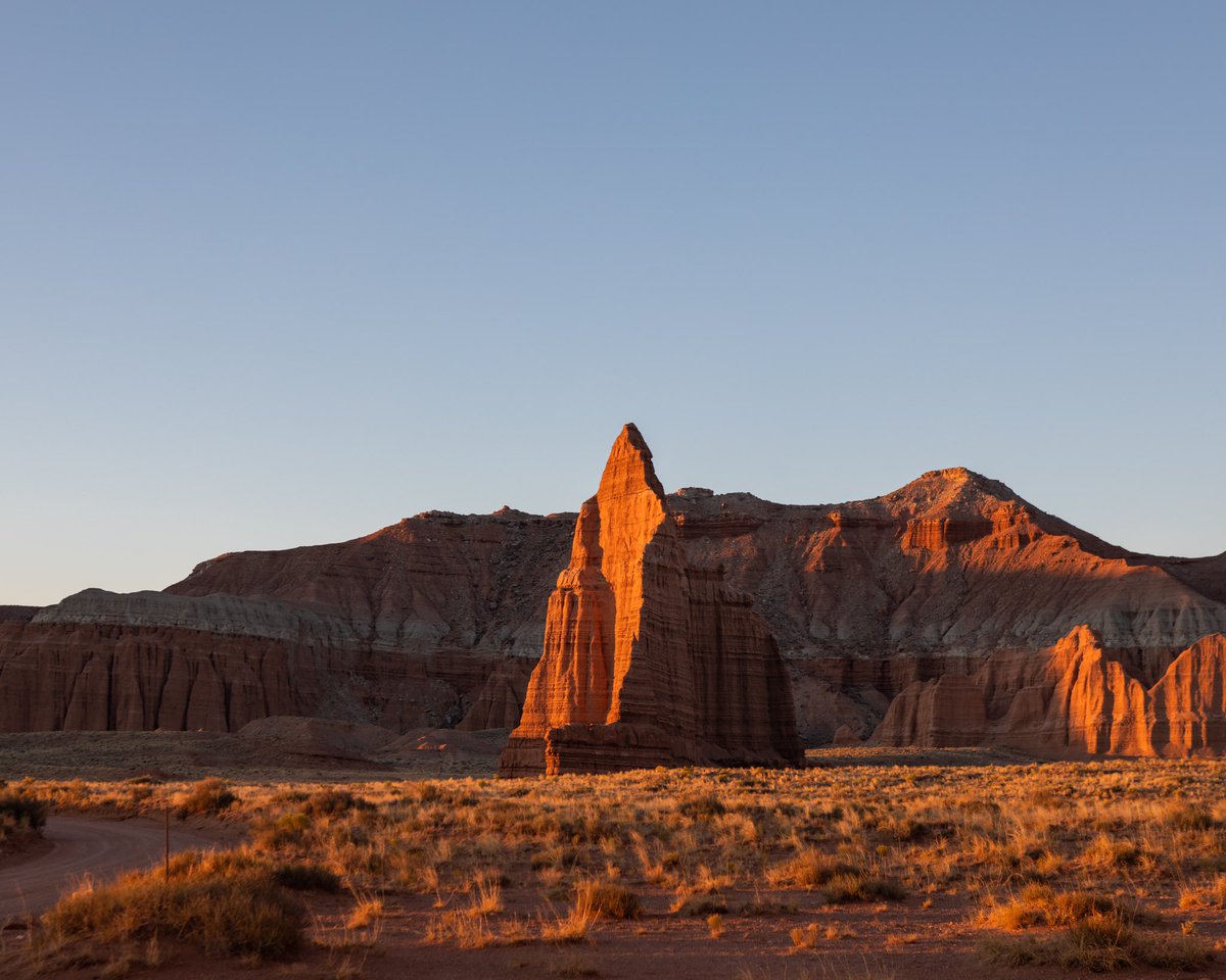 TravelFriendNFT's tweet photo. 🎉Another Sneak Peak🎉
Most of our @TravelFriendNFT artwork features real locations from around the world. 📍🌎
This particular background is based on Capitol Reef National Park in Utah. 
Till this date, it’s one of the most stunning places we’ve visited. 😍 https://t.co/yA4MnR46Zm
