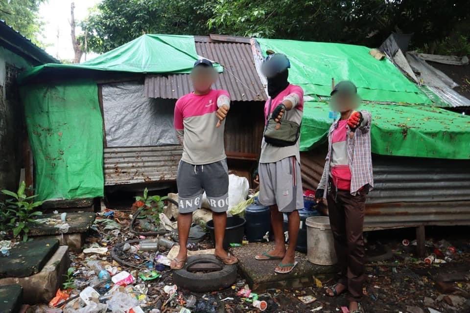 BeastBurmese's tweet image. Don’t use #foodpanda until they step up. Please retweet if you see this to amplify the voices of workers who are being exploited by irresponsible, human rights disrespecting orgs. Look at the state of the workers’ living conditions. #WhatsHappeningInMyanmar