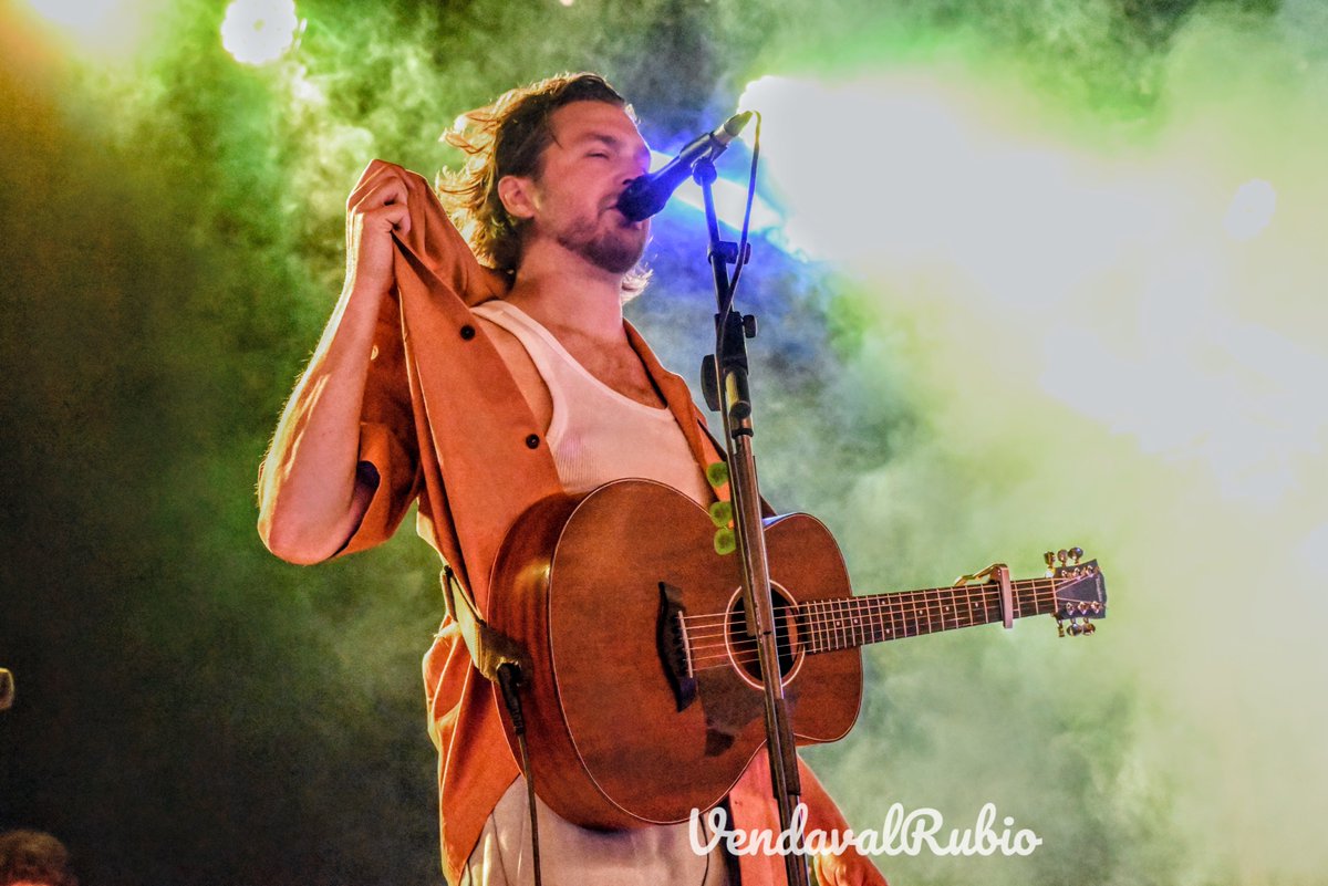vendavalrubio's tweet photo. Festival de Collbató 2022 https://t.co/13PJeE3yLl