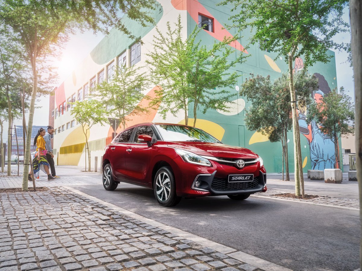 CARmagSA's tweet photo. The new Toyota Starlet is here and here is a sneak peek into its pricing…
1.5L Xi MT R226 200
1.5L Xs MT R239 100
1.5L Xs AT R261 100
1.5L XR MT R294 400
1.5L XR AT R313 300
#CARMAG #ToyotaSA #Toyota #Starlet https://t.co/YqZzmHjkSQ