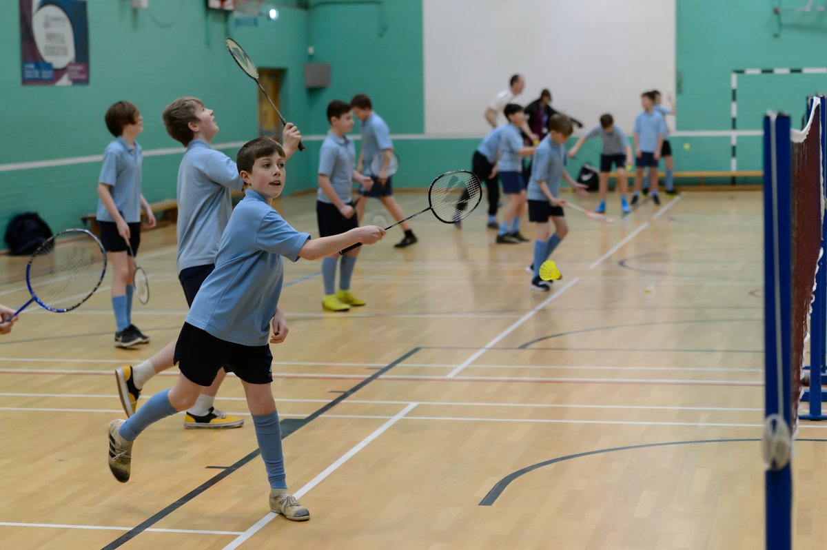 Representing London, Issachar Nicholls of <a href="/Ravenstone_/">Ravenstone Primary School</a> has been recognised for his multi-facetted role in impacting the lives of children at school 👏

<a href="/_ukactive/">ukactive</a>'s Active School Hero Award judging panel welcomed our very own <a href="/garyapalmer66/">garyapalmer66</a> 🤝   
⤵
bit.ly/3MkjQkH