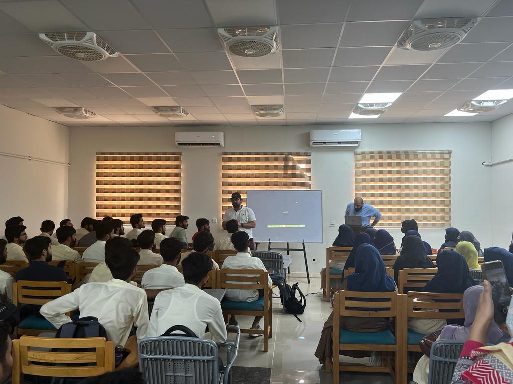 arbisoft's tweet photo. We had an extremely productive visit to The Islamia University of Bahawalpur and got a chance to exchange ideas with brilliant young minds.
 
We hope to see them again soon! 
#recruitmentdrive #freshhirings #students https://t.co/P0DOAMpG7G