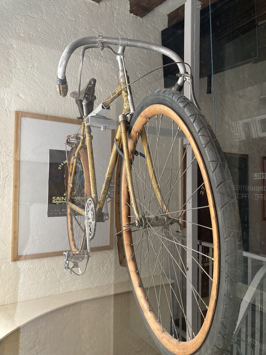 1900 Peugeot brand wooden bike. Lyon Vieux. Lions on plate chain