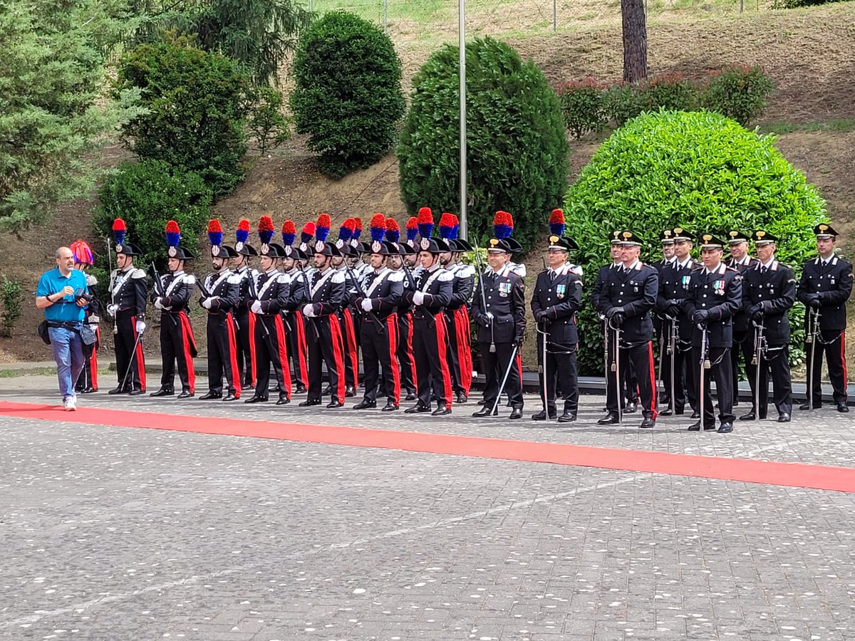 Oggi festeggiamo il 208° anniversario dell'Arma dei Carabinieri e la loro gloriosa storia al servizio del Paese e di #Siena. 

<a href="/_Carabinieri_/">Arma dei Carabinieri</a> #comunedisiena