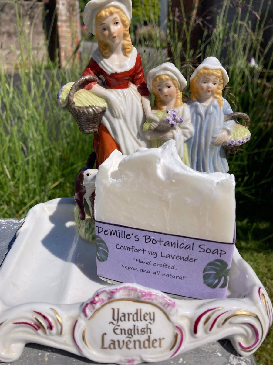 DemilleSoaps's tweet photo. #saveanimals #crueltyfree #noanimalfats Did you know that Yardley is one of the oldest soap companies in the uk, however it still uses animal fats in their soaps...Why don’t you #pamper yourself to a #vegan #artisan Soap from https://t.co/T5A7vk66BM https://t.co/yFuj4OYIDR