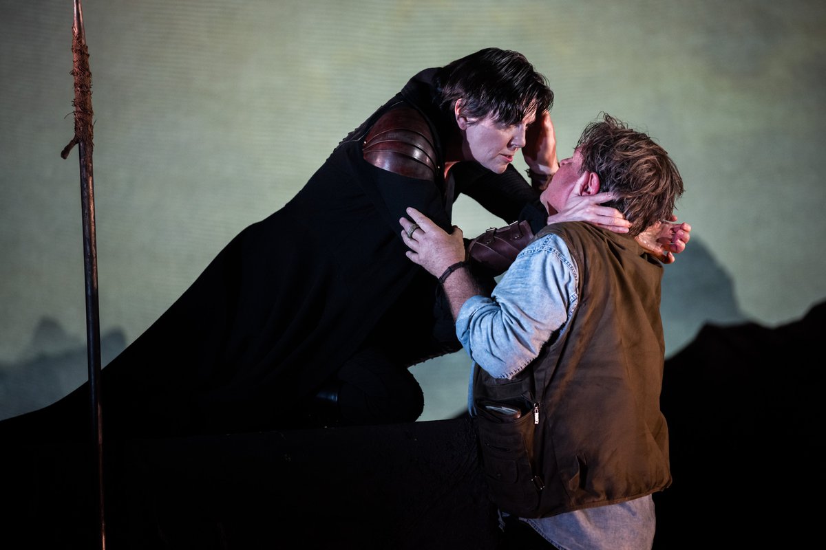 Our final #LFOSiegfried is tomorrow - and we have just a handful of tickets remaining. Don't miss out: lfo.org.uk/boxoffice/tick… ★ ★ ★ ★ The Times ★ ★ ★ ★ Guardian ★ ★ ★ ★ Bachtrack ★ ★ ★ ★ Arts Desk ★ ★ ★ ★ musicOMH ★ ★ ★ ★ ★ Birmingham Post